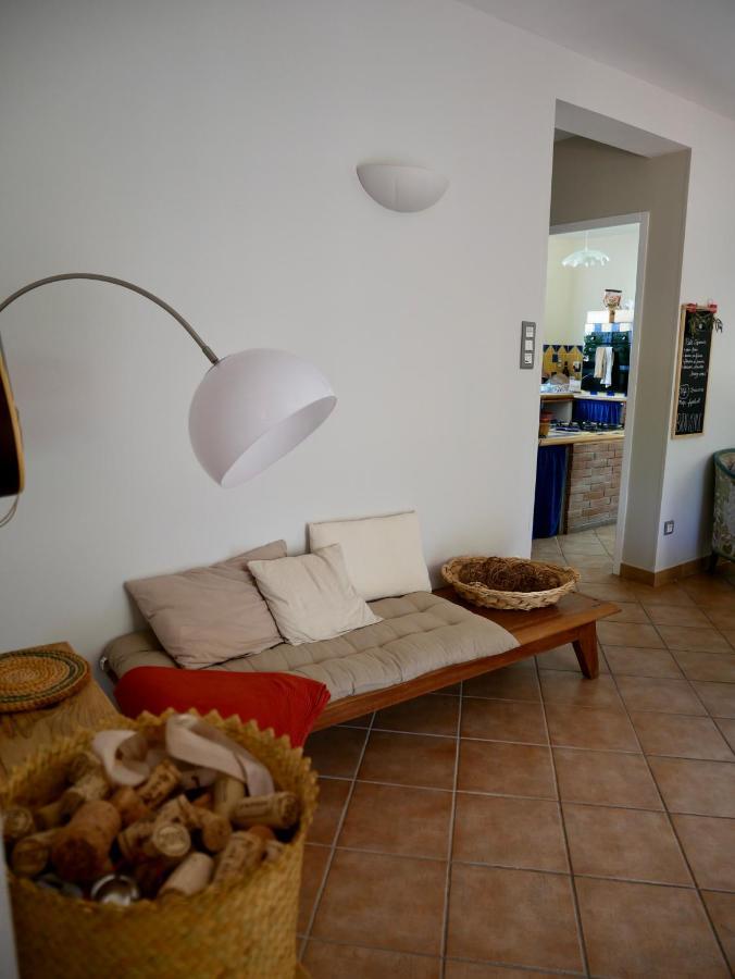 Nature Hostel La Ciotat Buitenkant foto